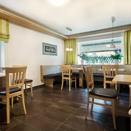 أبارتبينشن كاباشير 3*